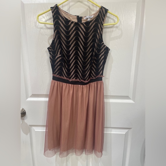 Speechless Dresses Speechless Size 7 Dress Nude With Black Lace